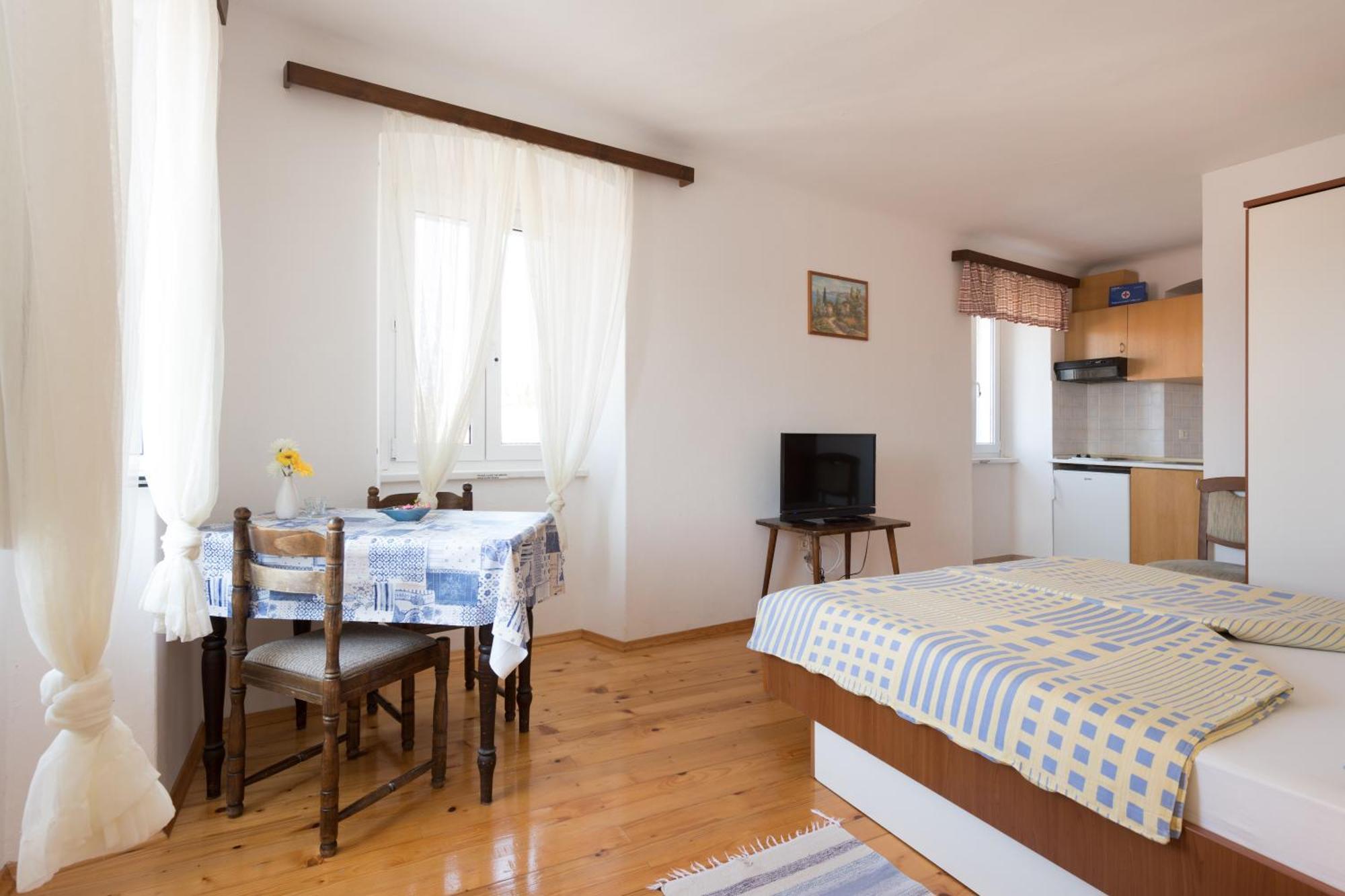 Apartments Mirakul Mali Lošinj Quarto foto